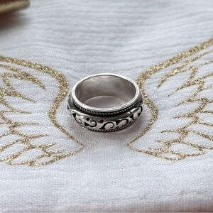 Sterling Silver Scroll Band Spin Ring - Size 9